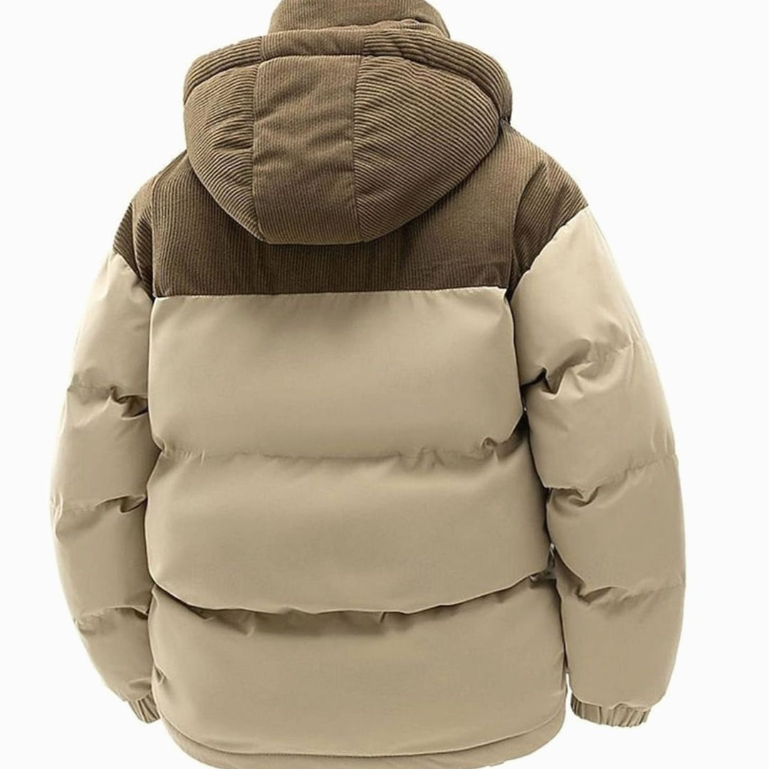 Abrigo de invierno acolchado para hombre con capucha, diseño bicolor moderno y cálido.