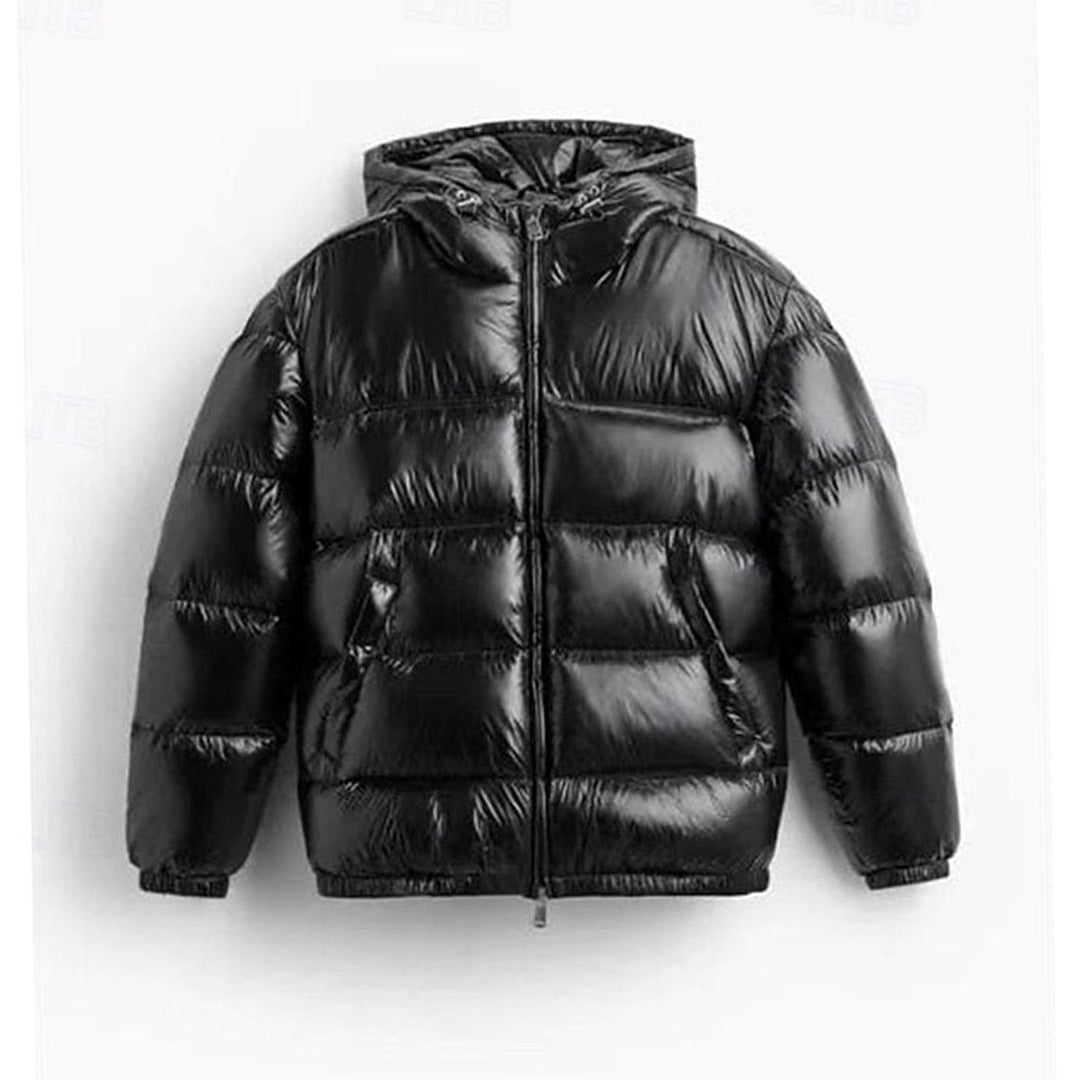 Moderna chaqueta acolchada para hombre, efecto charol. Abrigo con capucha perfecto para un look casual de invierno.