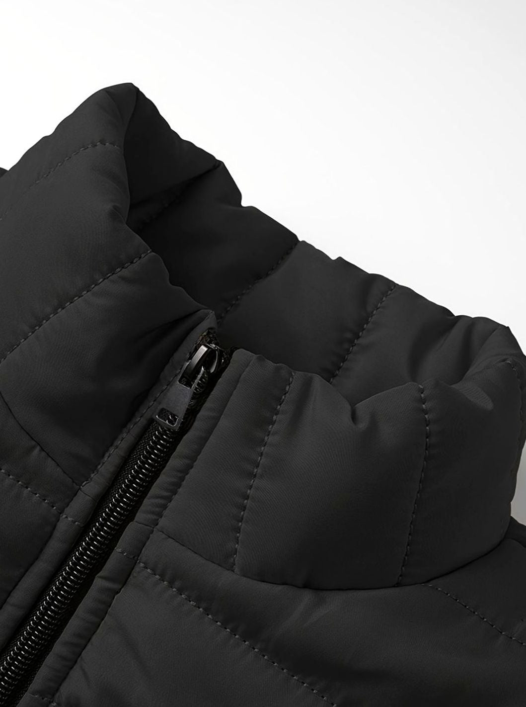 Chaqueta cortavientos acolchada de hombre, ligera, con cremallera y estilo casual.