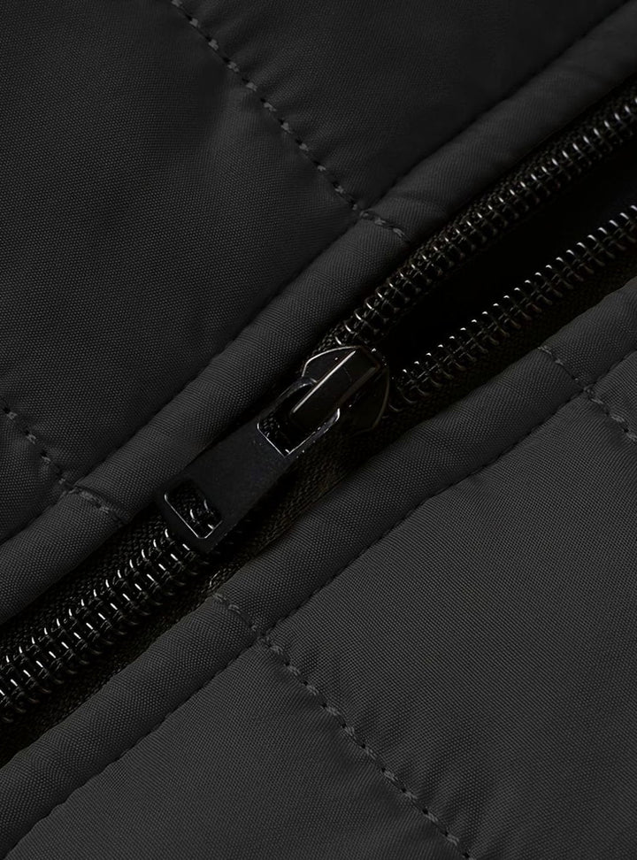 Abrigo ligero acolchado para hombre, diseño moderno, con cremallera y bolsillos.