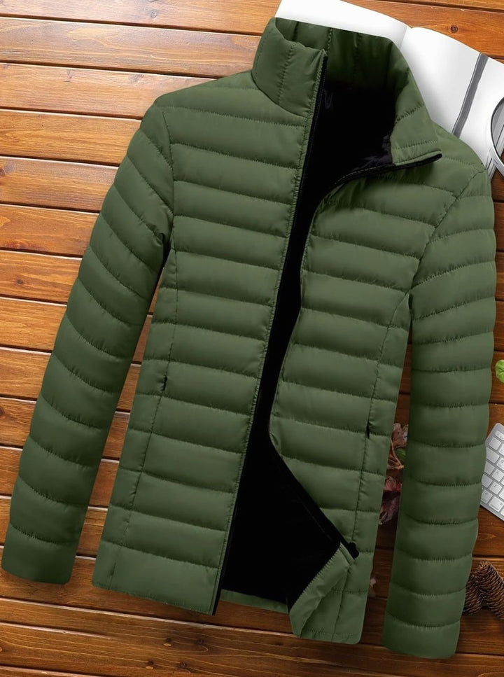 Chaqueta casual de hombre, acolchada, ligera y cálida, con cremallera.