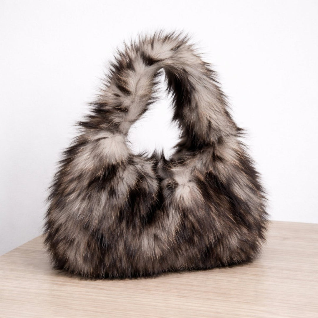 Bolso hobo mujer elegante de piel sintética, accesorio de moda vegano. Lujo y gran capacidad para tu día a día.