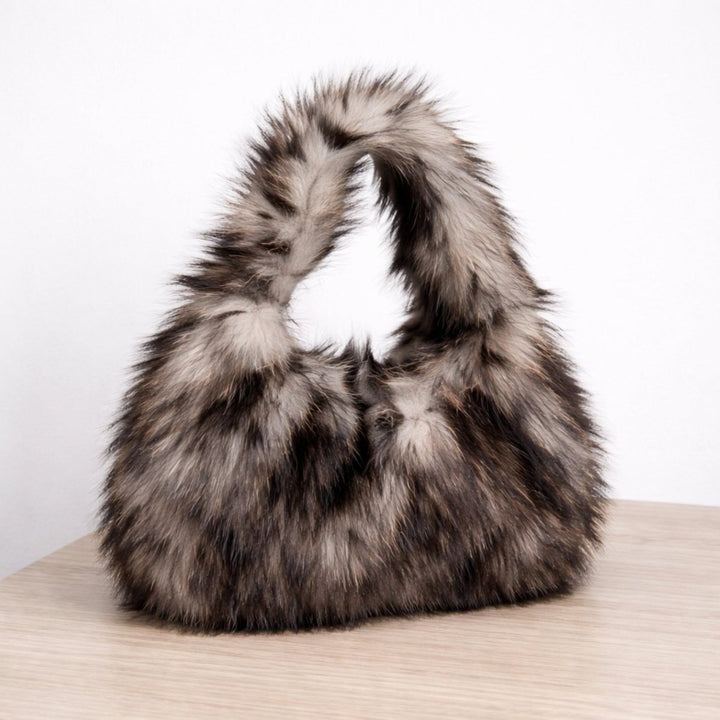 Bolso hobo mujer elegante de piel sintética, accesorio de moda vegano. Lujo y gran capacidad para tu día a día.