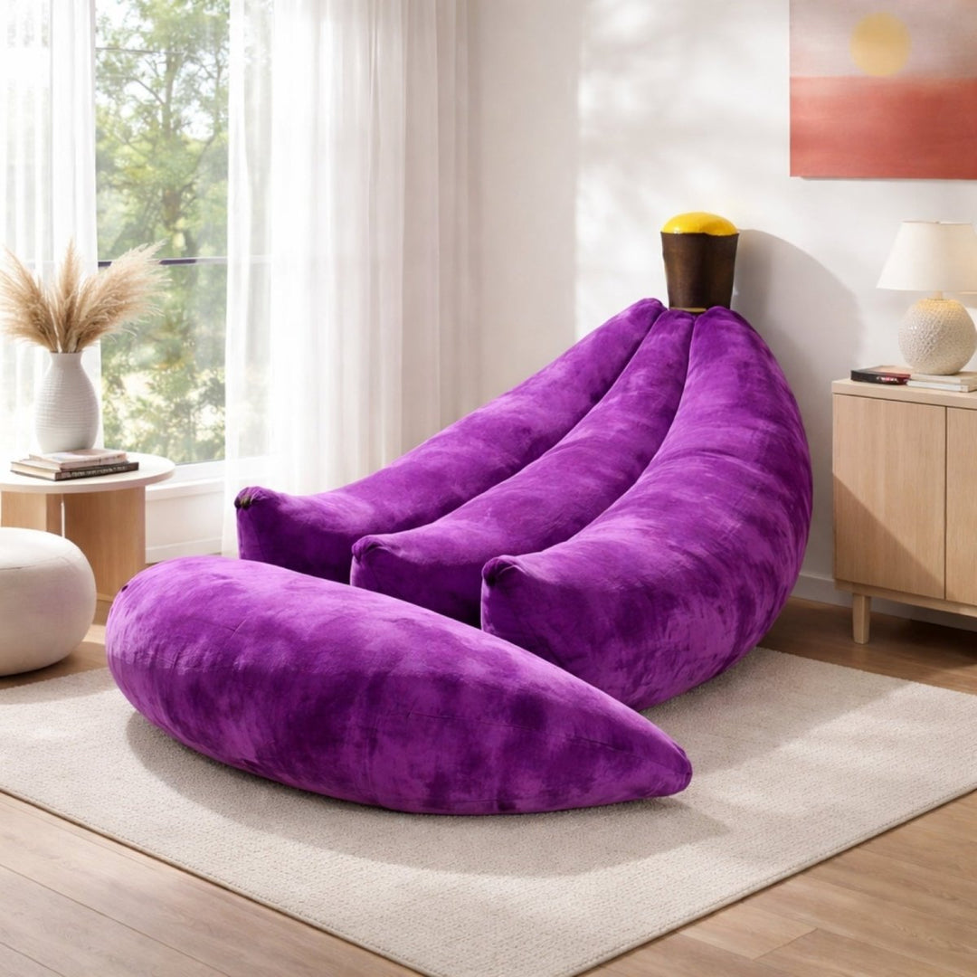 La Nube de Confort: puf viscoelástico de terciopelo. Asiento mullido para relajación total.