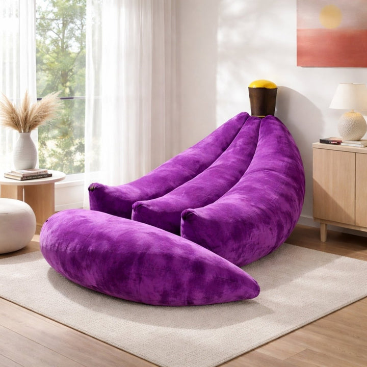 La Nube de Confort: puf viscoelástico de terciopelo. Asiento mullido para relajación total.