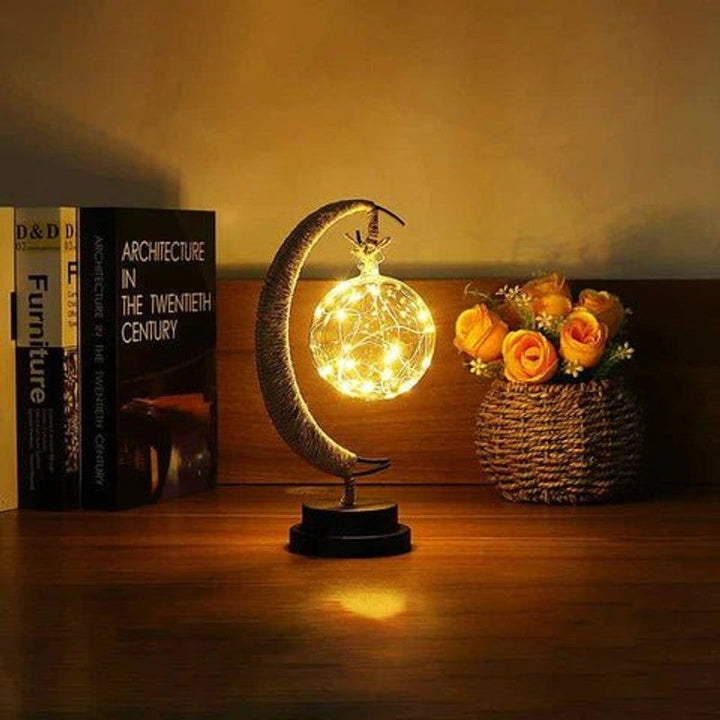 Hermosa lámpara de mesa LED con diseño de luna. Añade toque mágico a la decoración del dormitorio, luz ambiental.