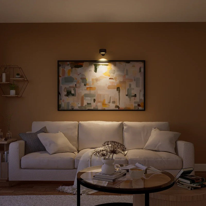 Lámpara de pared LED inalámbrica giratoria, recargable USB para decoración e iluminación del hogar.