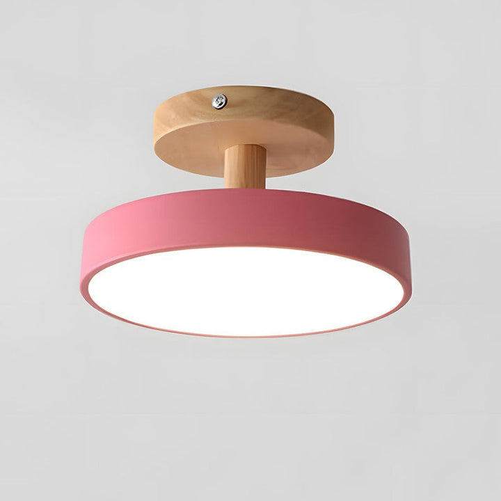 Lámpara de techo nórdica de diseño sencillo y contemporáneo.