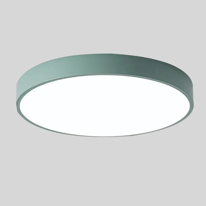 Lámpara LED de techo, estilo escandinavo, redonda, con acabado de madera natural.