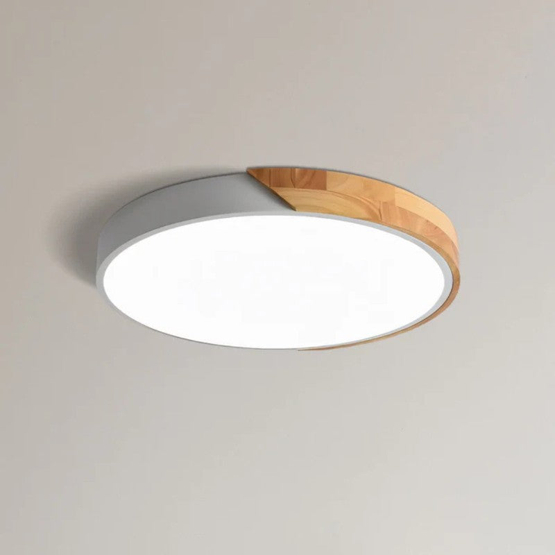Lámpara LED de techo redonda, escandinava, borde de madera, ideal para cualquier habitación.
