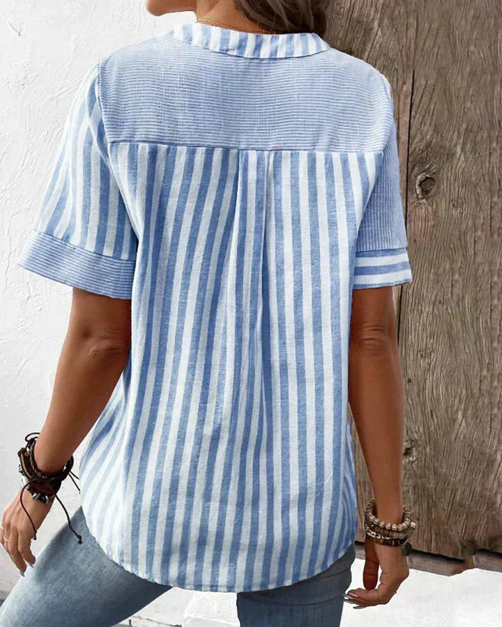 Blusa de mujer con patrón de rayas, estilo fresco y moderno, para toda ocasión.