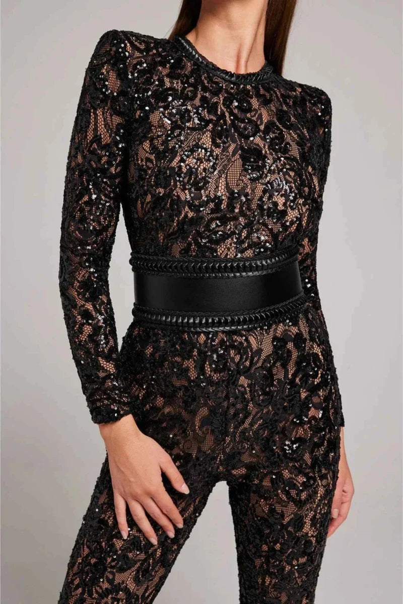 Mono de encaje floral con manga larga para mujer, diseño elegante y glamuroso, perfecto para fiesta.