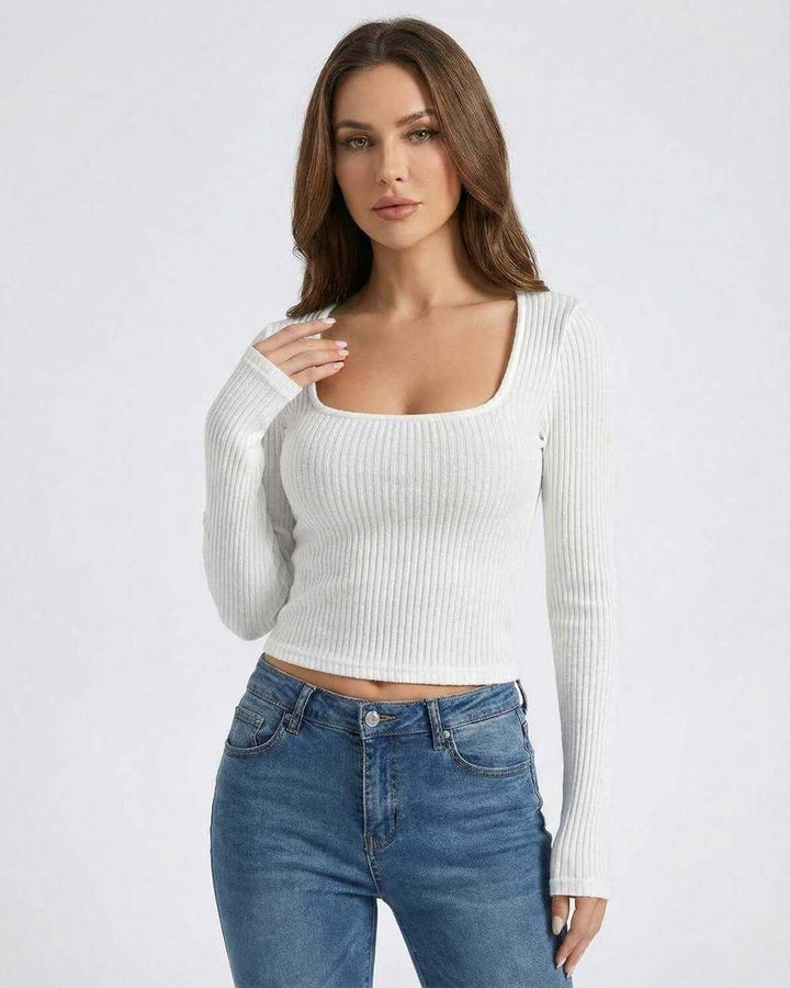 Suéter blanco de mujer con cuello U y manga larga, estilo moderno y elegante, ideal para otoño e invierno.