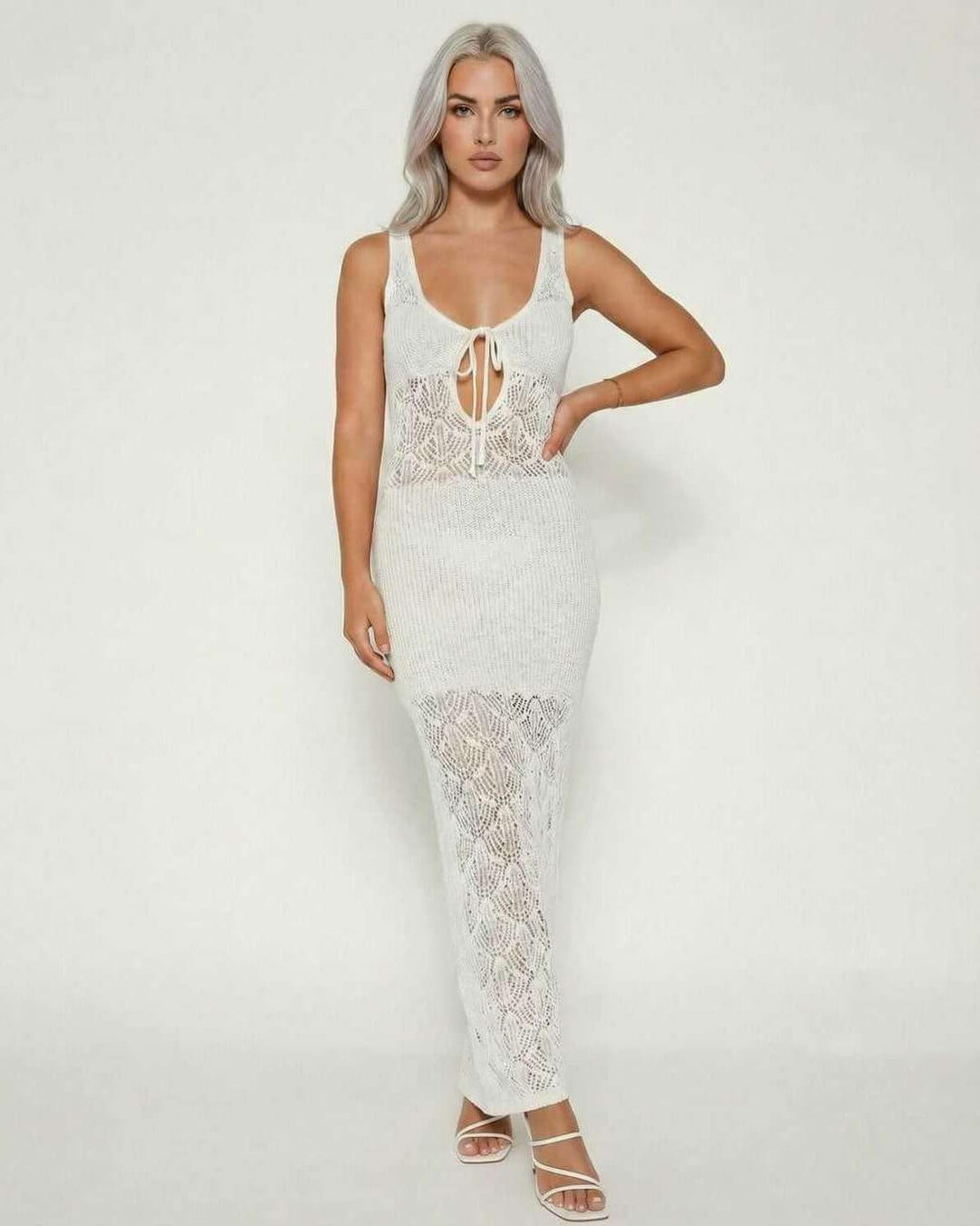 Vestido maxi celeste elegante para mujer, perfecto para verano y celebraciones, estilo fluido y largo.