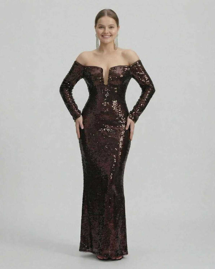 Vestido de mujer blanco con lentejuelas, estilo maxi y elegante para noche. Ideal para cenas y fiestas.