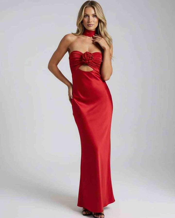 Vestido de fiesta celeste, moda femenina con corte en A. Ideal como vestido de noche o formal.