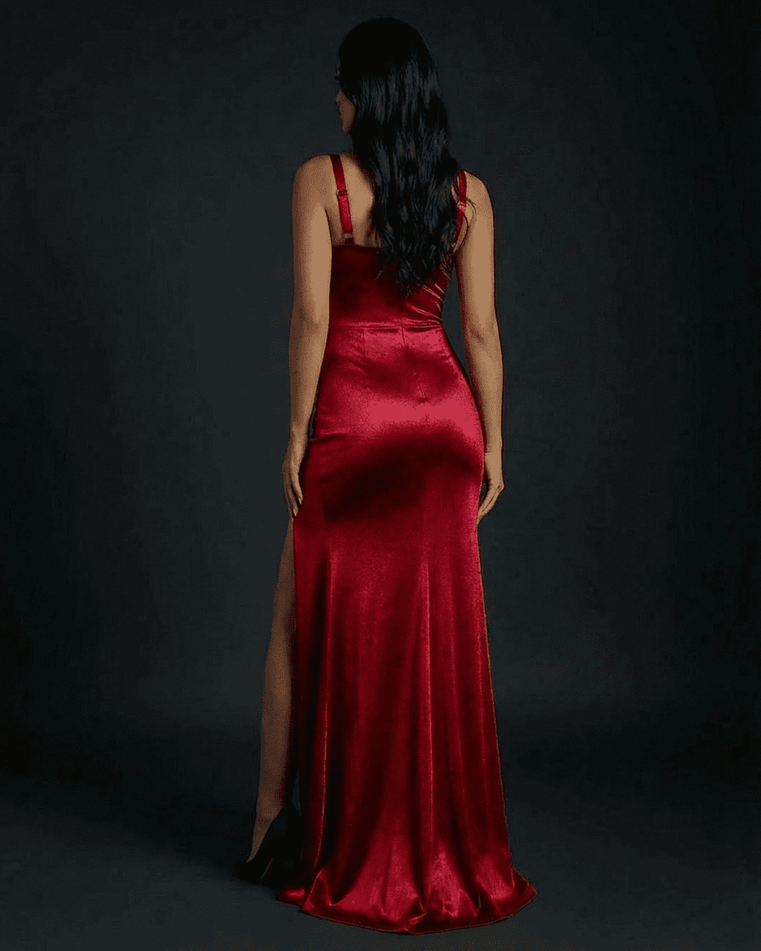 Vestido de fiesta maxi rojo para mujer, corte sirena. Perfecto para eventos formales y ocasiones especiales.