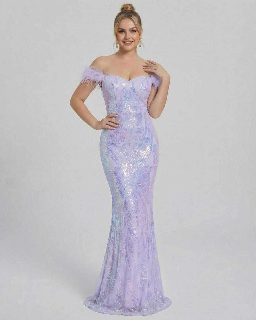 Vestido de gala sin hombros, corte maxi, para mujer. Elegancia y sofisticación en moda femenina.