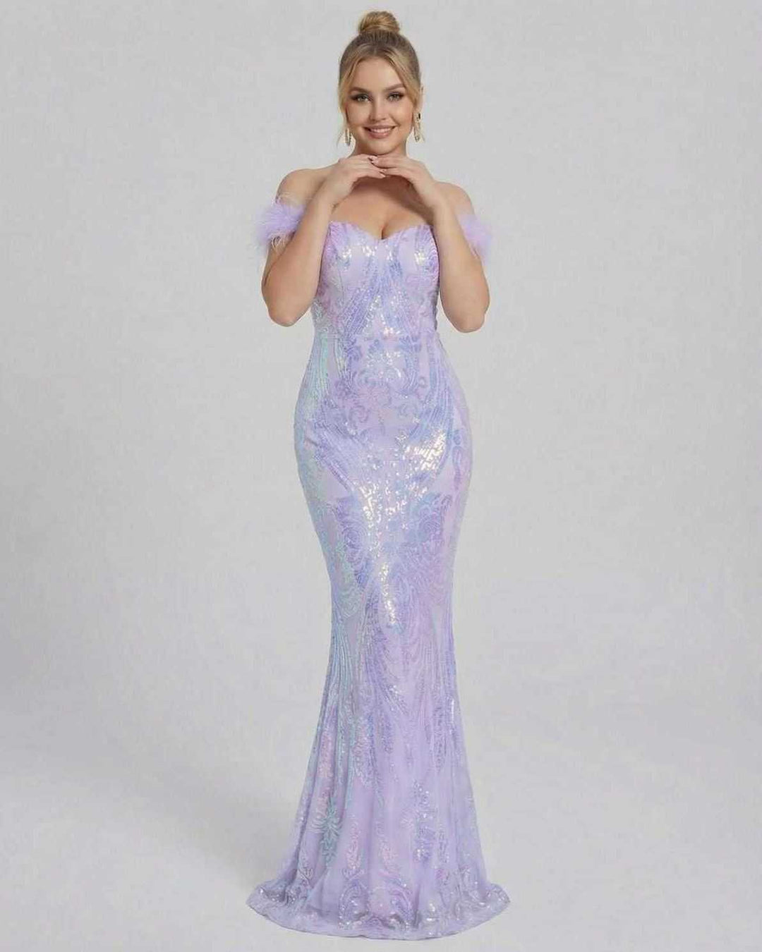 Vestido de noche sin hombros, estilo maxi, perfecto para fiestas, galas y cócteles.