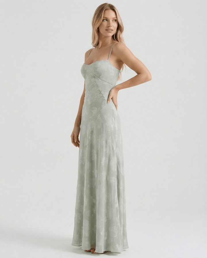 Vestido maxi floral elegante de mujer para boda, gala, evento formal o cena especial de verano.