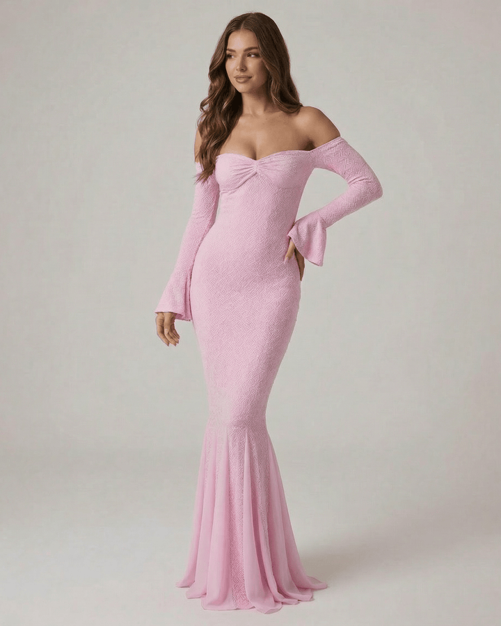 Vestido formal blanco para mujer, diseño maxi, hombros descubiertos y silueta sirena. Elegancia para eventos nocturnos.
