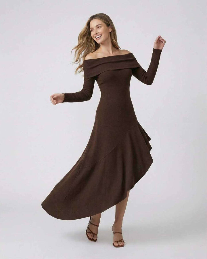 Vestido maxi blanco elegante para mujer, diseño sin hombros. Perfecto para verano y ocasiones especiales.