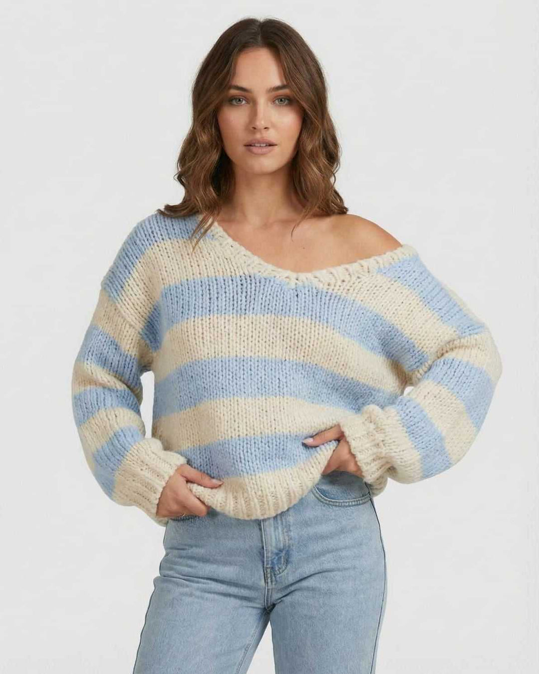 Suéter de punto relajado para mujer, rayas y cuello V, cómodo y con estilo casual. Ideal para el día a día.