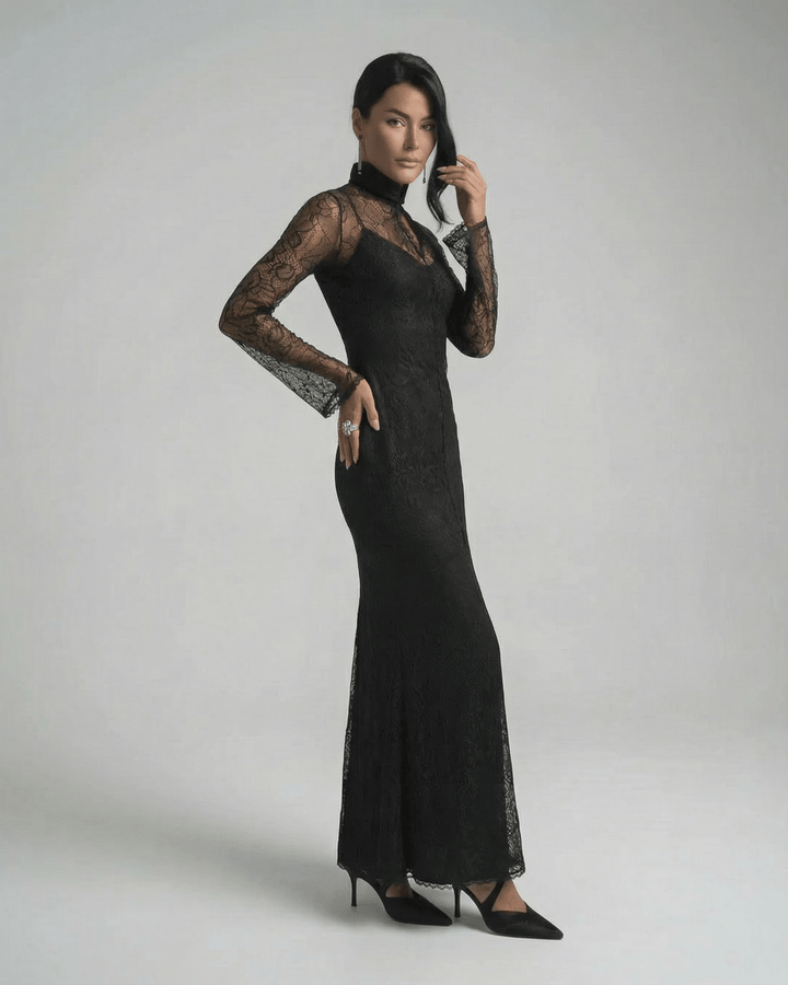 Vestido maxi Noctavia femenino, estilo refinado y sofisticado para eventos formales.
