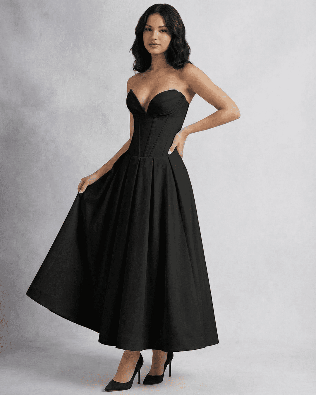 Vestido midi blanco sofisticado para eventos, diseño sin tirantes con corsé, moderno y elegante para mujer.