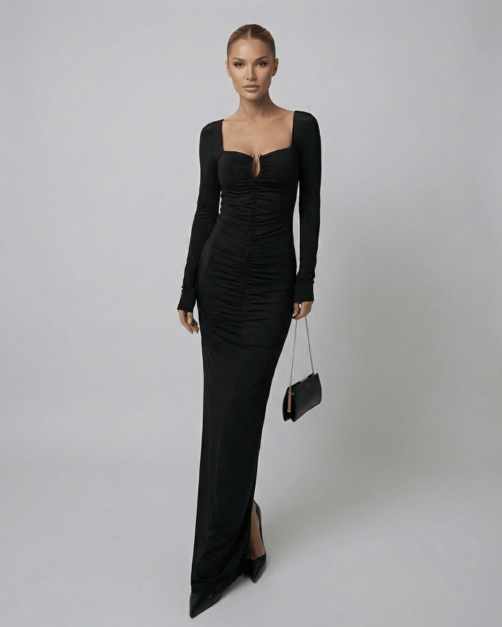 Vestido maxi Orion blanco, elegante y de noche, con escote cuadrado. Perfecto para ocasiones especiales y fiestas.