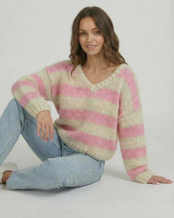 Suéter de punto rosé para mujer, diseño rayado ideal para otoño/invierno. Pullover casual y cómodo con escote V.