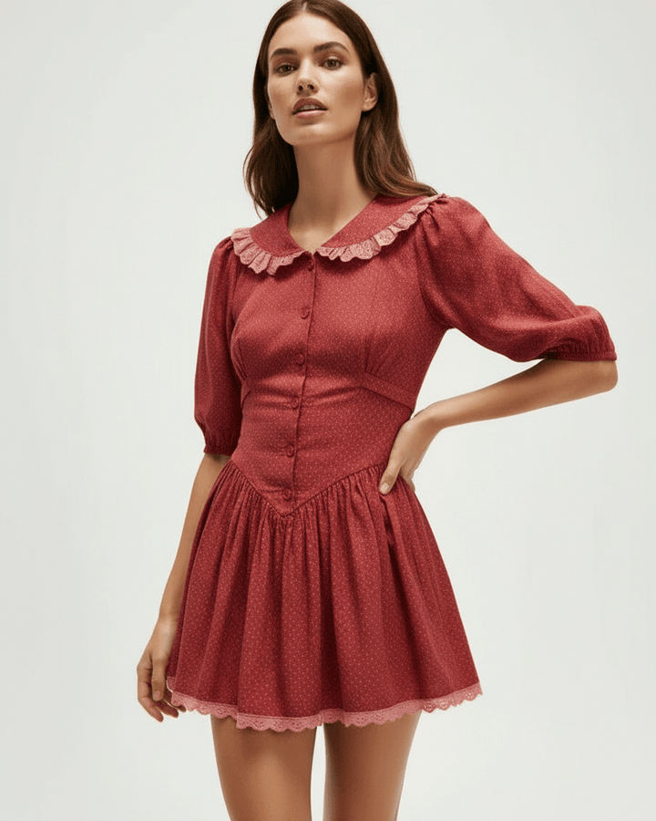 Vestido mini blanco estilo vintage con mangas abullonadas, perfecto para fiestas o look casual de primavera/verano.