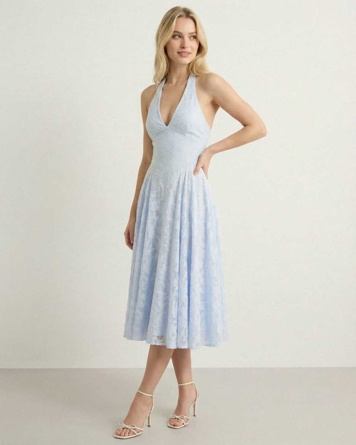 Vestido midi Selene de mujer, estilo halter A-line, perfecto para cóctel, ropa de noche y celebraciones.
