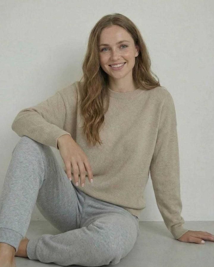 Precioso suéter de punto Siena para mujer, manga larga, cómodo y cálido. Prenda esencial para invierno.