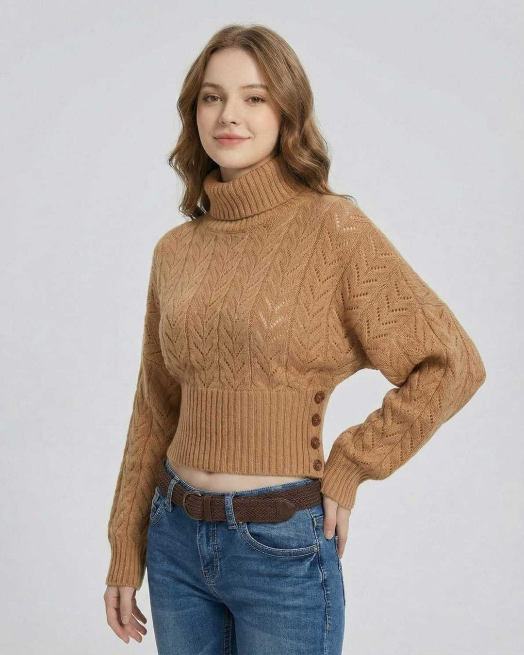 Suéter de cuello alto blanco para mujer, manga larga, cómodo y esencial para tu guardarropa de invierno.