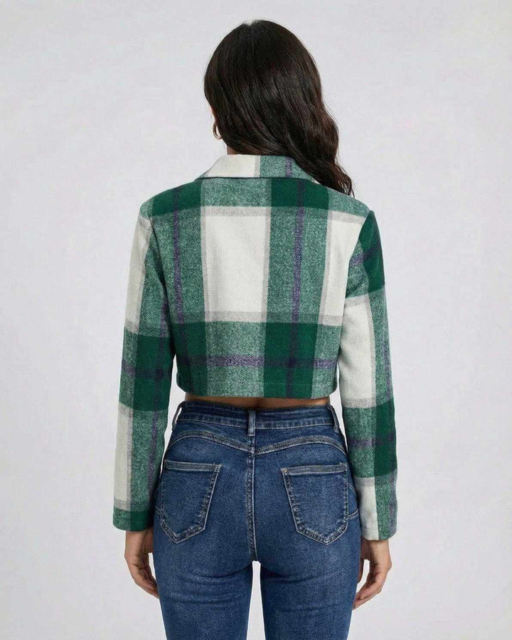 Chaqueta verde de cuadros para mujer, estilo holgado y contemporáneo, ideal para look urbano.