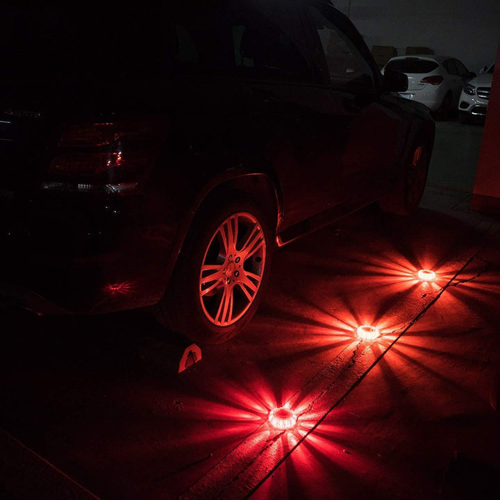 Bengala LED adherida magnéticamente al lateral del coche, luz de emergencia para seguridad vial y accidentes.