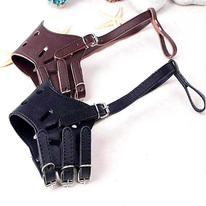Muzzle de seguridad para perro, bozal de cuero premium para entrenamiento y control canino.