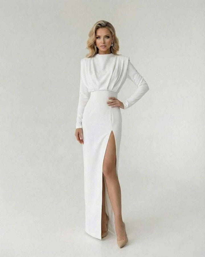 Sofisticado vestido maxi blanco Liora con escote O y abertura lateral. Vestido de noche formal para mujer elegante.