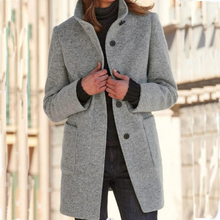 Abrigo de lana clásico para mujer, elegante y cálido, con estilo atemporal para el invierno.