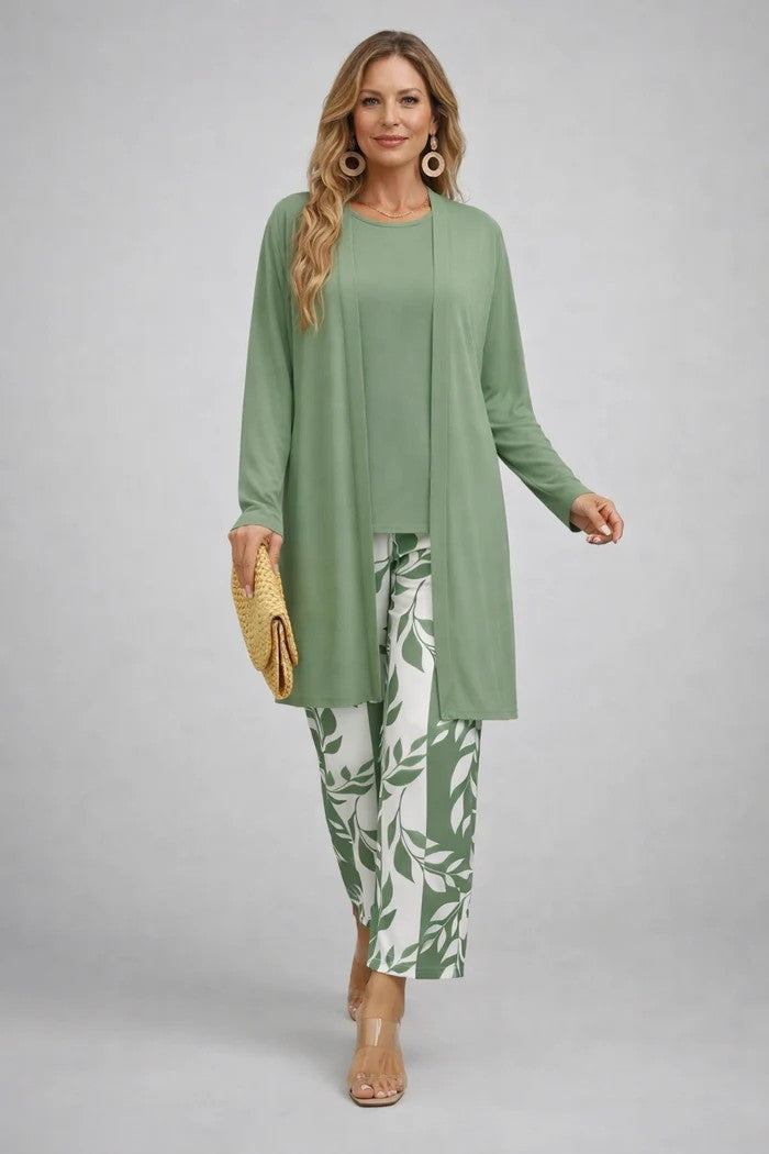 Moda tropical de 3 piezas para mujer. Estilo versátil con estampado vibrante, perfecto para vacaciones.
