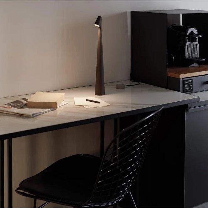 Lámpara LED portátil y flexible, inalámbrica, diseño nórdico para mesa, ideal para iluminación del hogar.