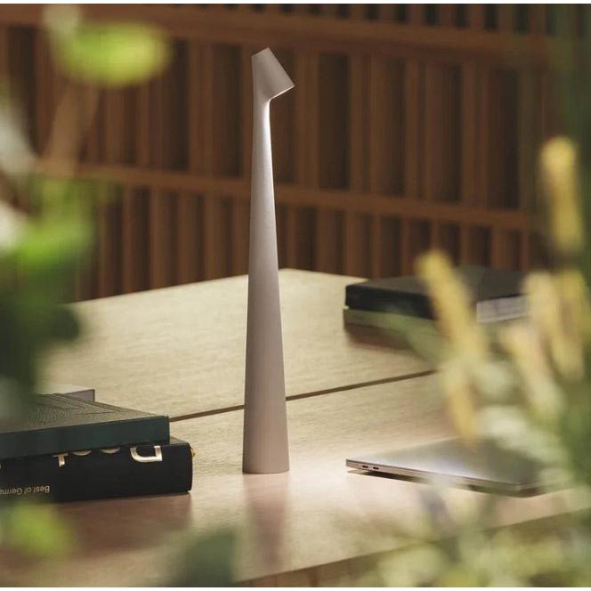 Lámpara de mesa LED con batería, inalámbrica, estilo nórdico, luz moderna para decoración y ambiente.
