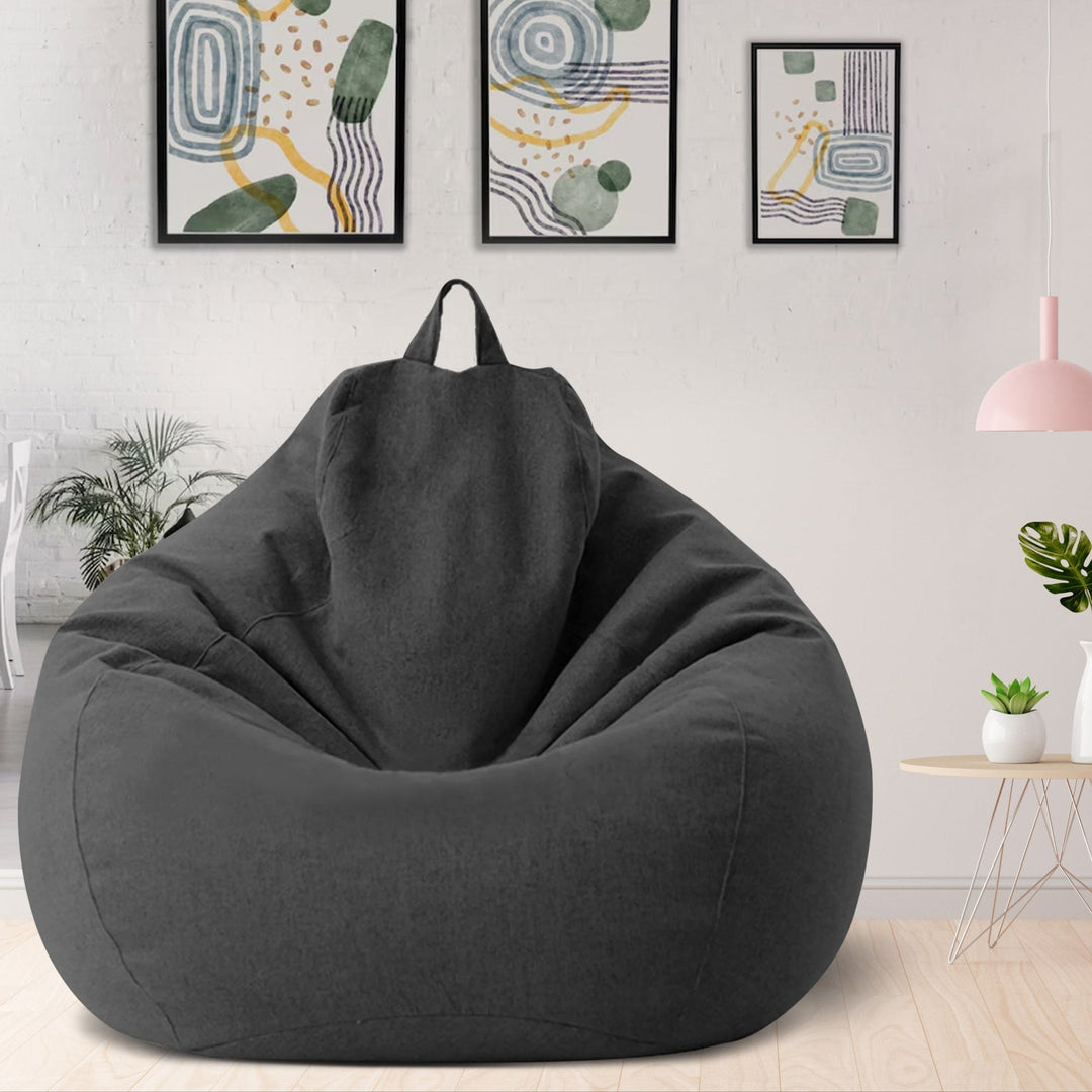 Puff de lino ergonómico, un toque moderno y cómodo para el salón, ideal para el relax.