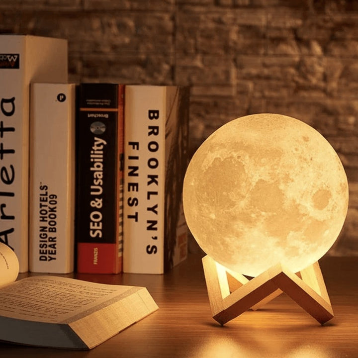 Lámpara de luna LED inalámbrica con control táctil y base de madera. Excelente luz nocturna.