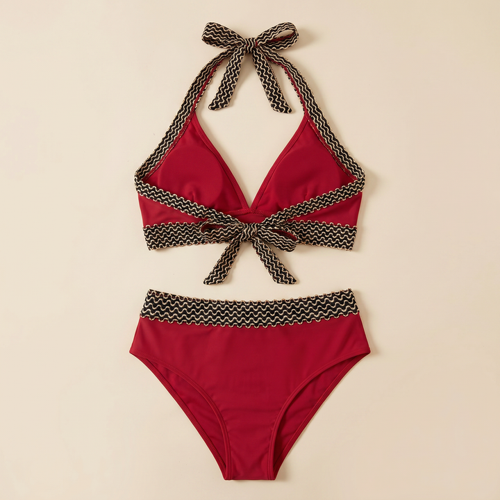 Bikini de mujer de talle alto cómodo y top triangular, ideal para la piscina o playa.
