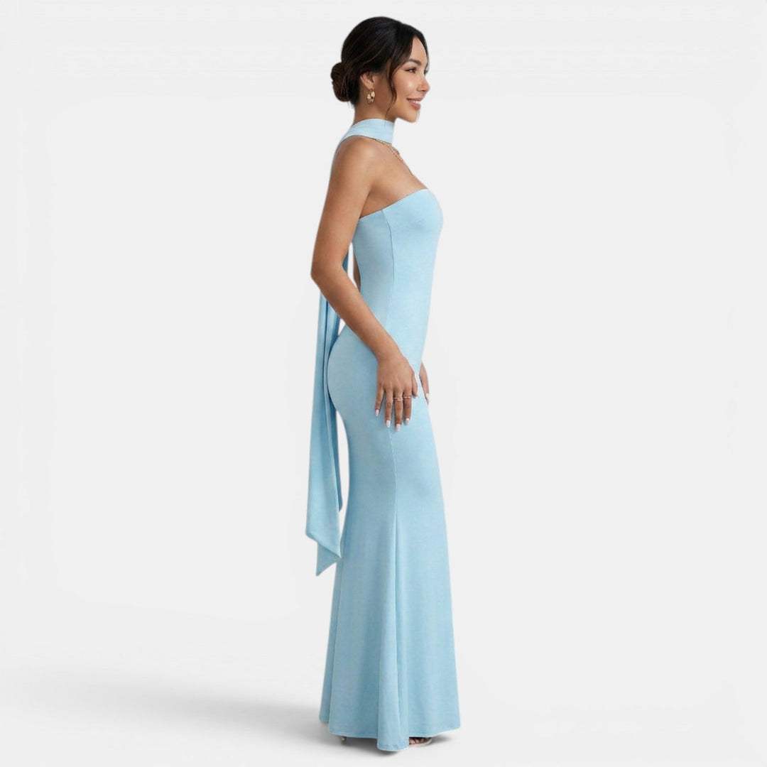 Vestido de noche para mujer, con escote halter y silueta sirena, perfecto para eventos de gala.