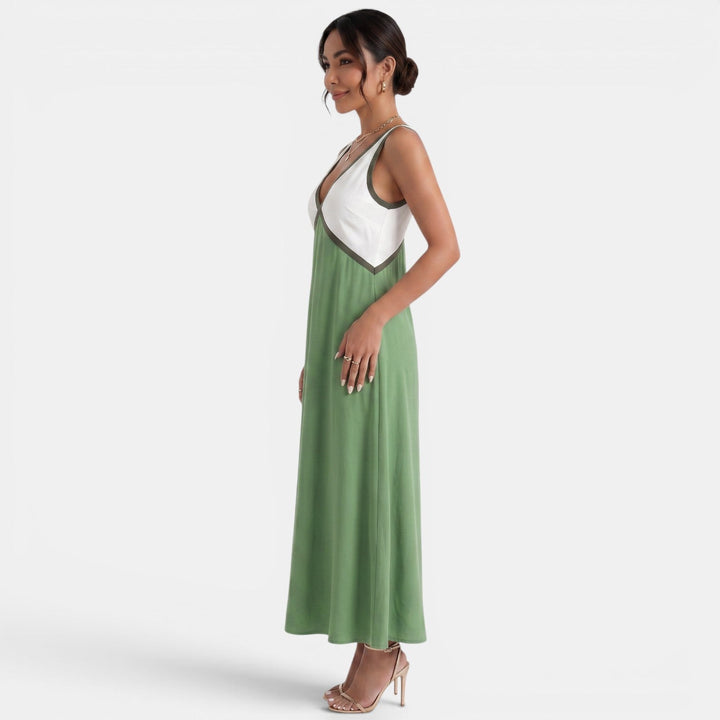 Maxi vestido boho de mujer, perfecto para el verano, la playa y un estilo casual chic, con escote en V.