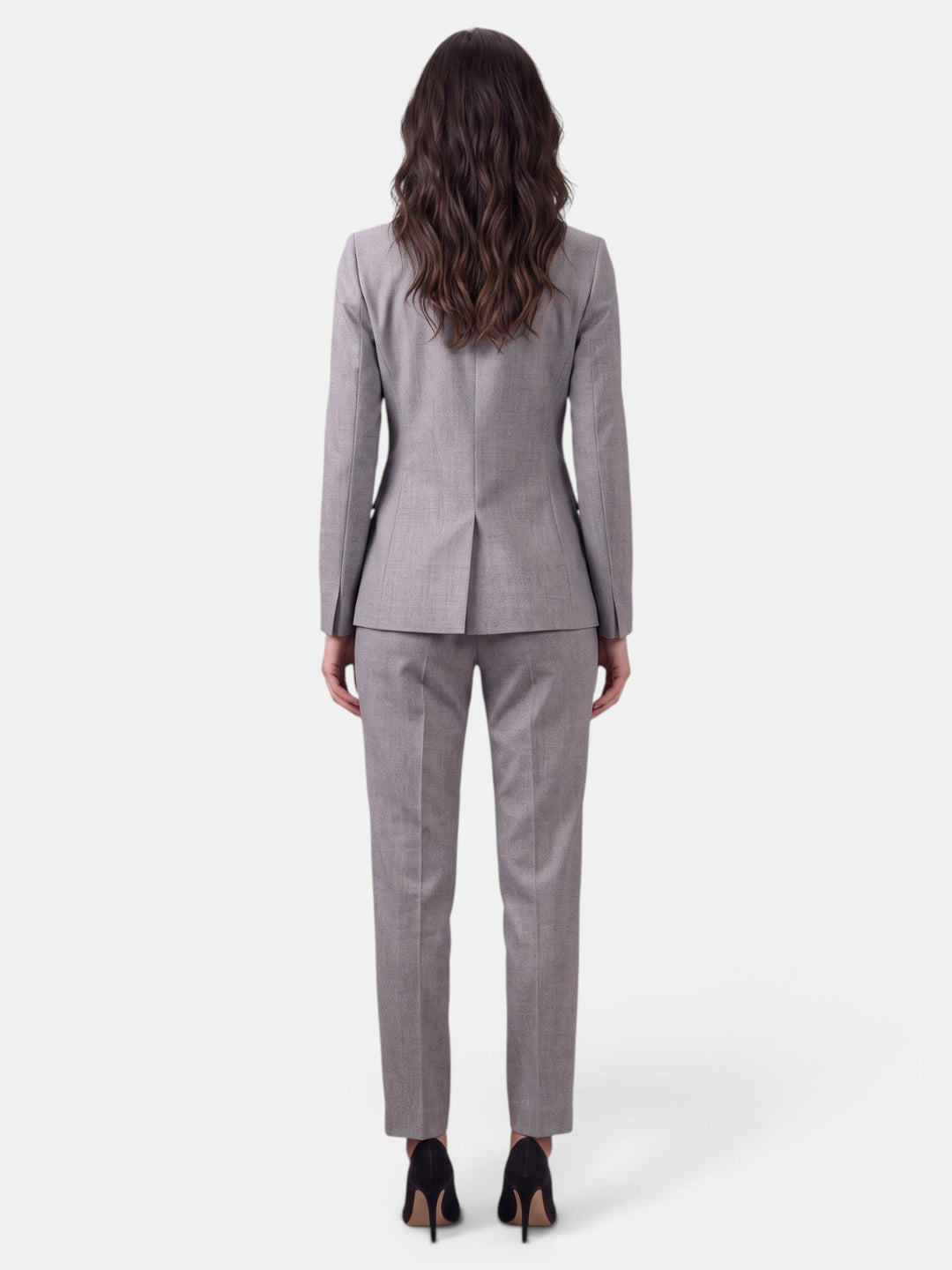 Ropa formal de oficina: conjunto elegante de blazer y pantalón recto para mujer.