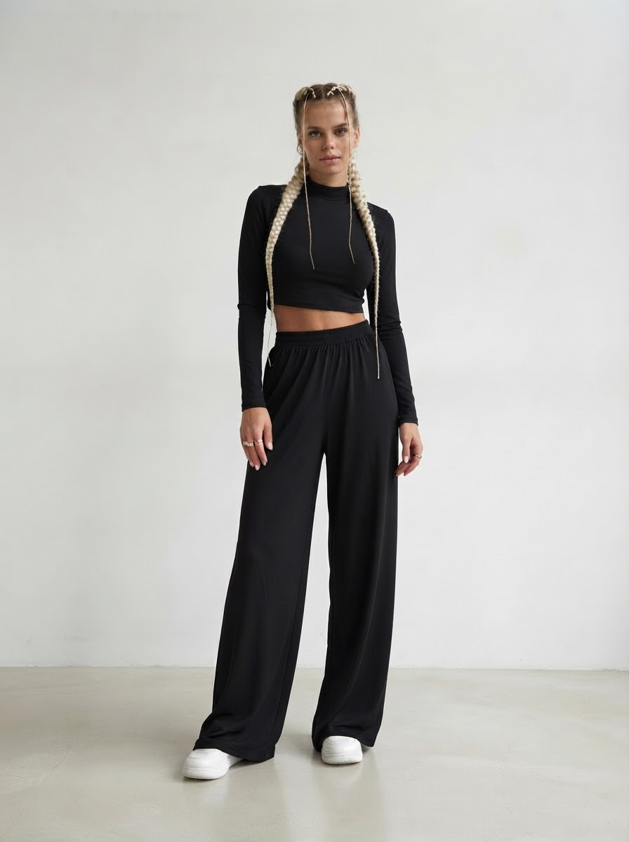 Elegante conjunto homewear para el día a día de la mujer moderna, ropa cómoda.